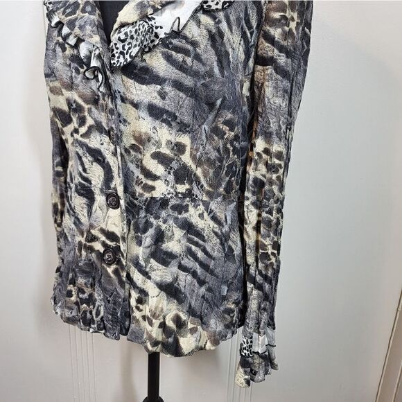 Passion Concept Blouse - Picture 12 of 14